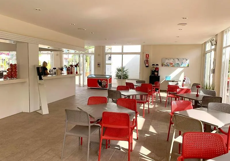 Hotel Rosella كالا مييور